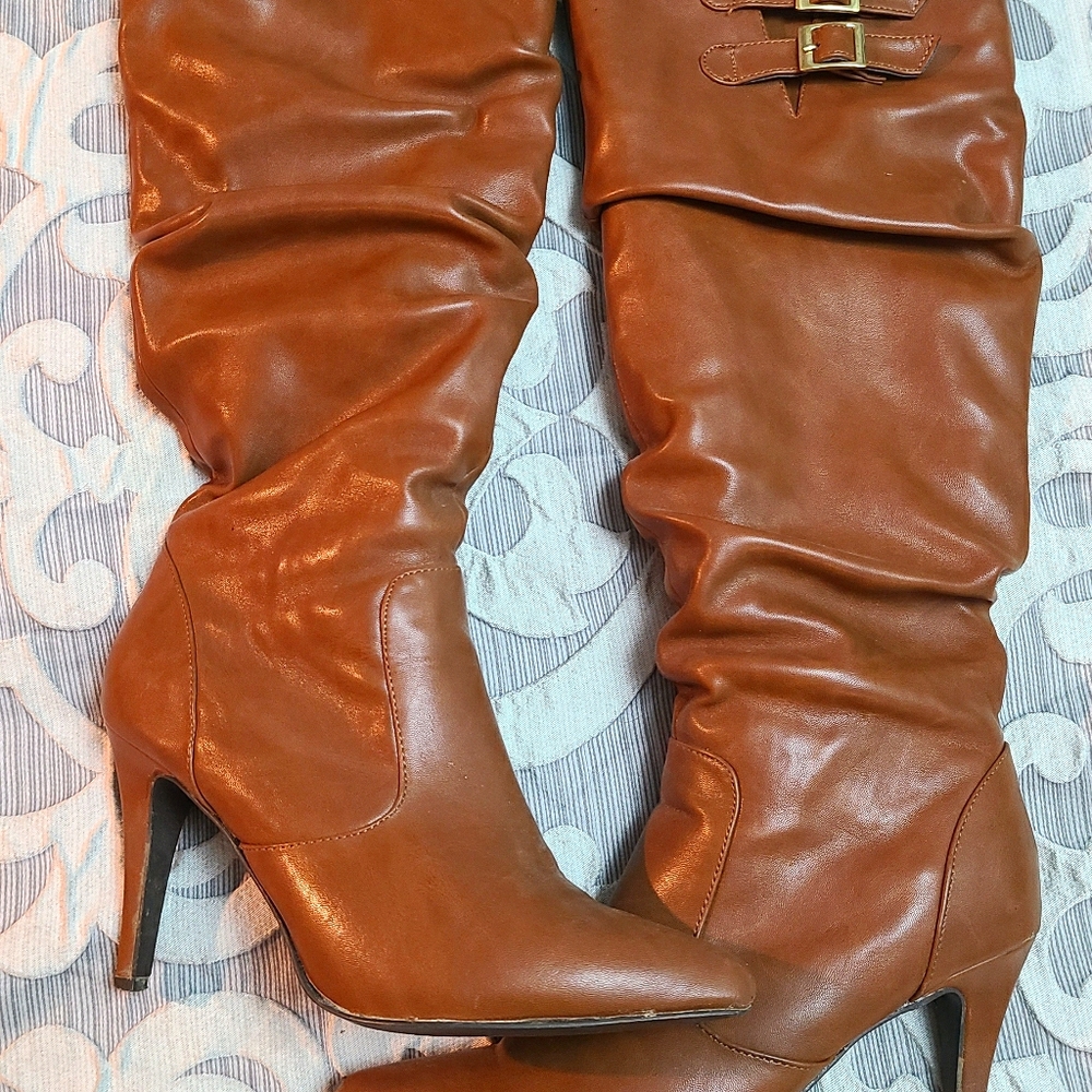Brown boots